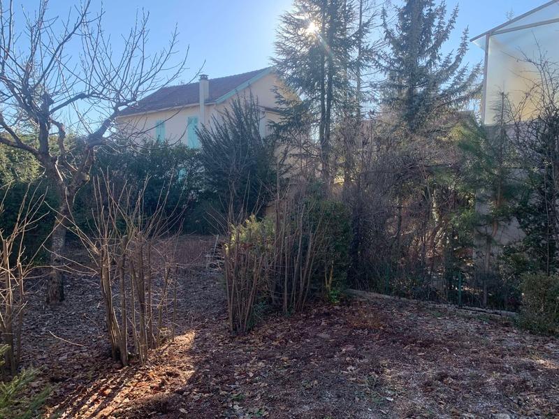 Maison - 181 m² - 7 pièces