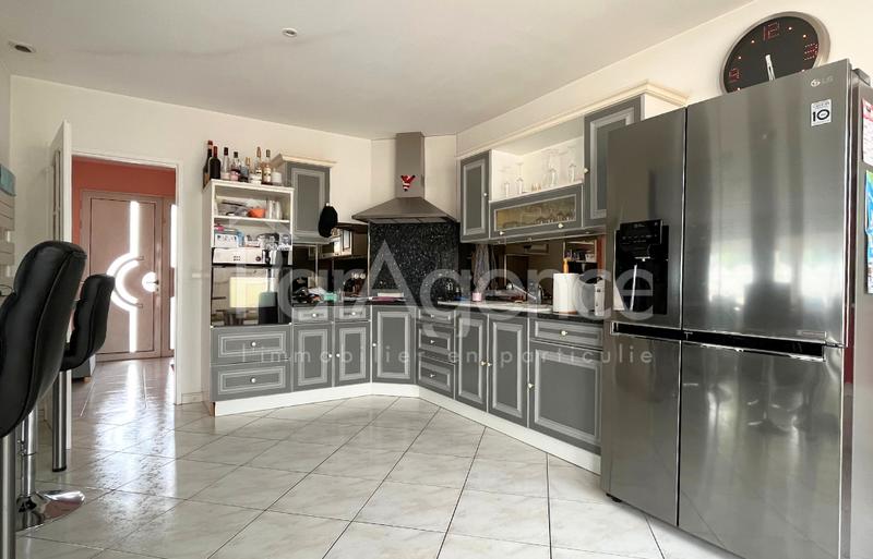 Maison - 162 m² - 5 pièces