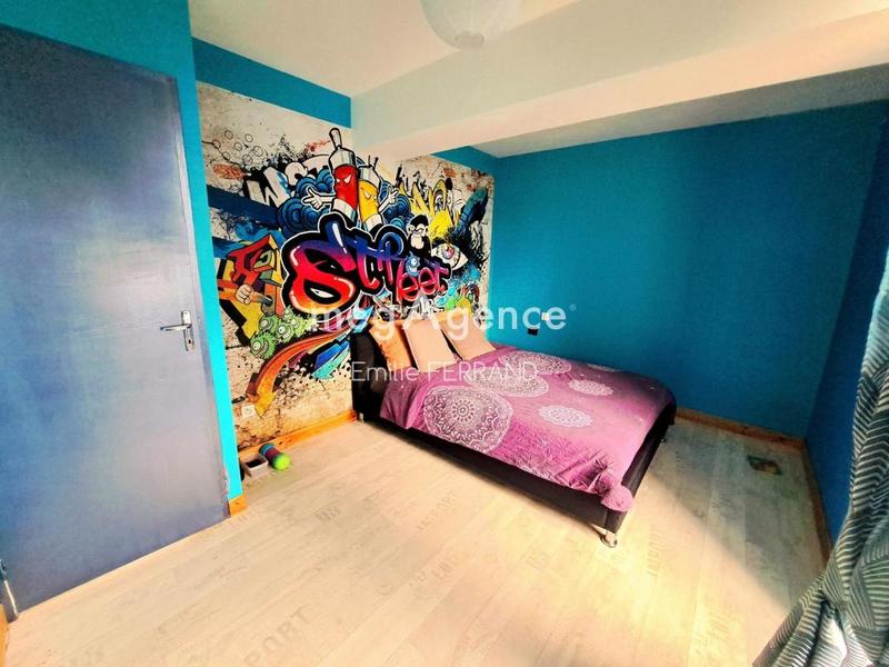 Maison - 140 m² - 7 pièces