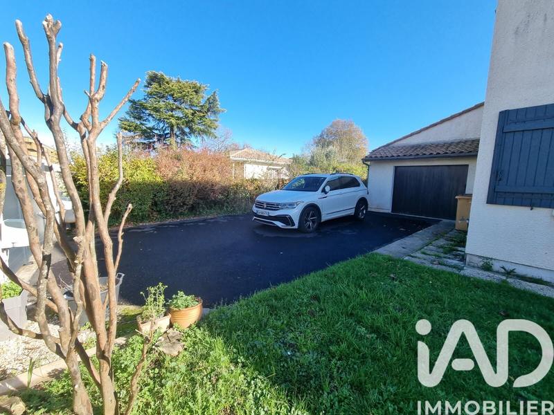 Maison - 137 m² - 5 pièces