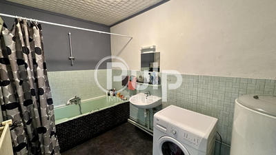 Maison de ville - 89 m² - 6 pièces