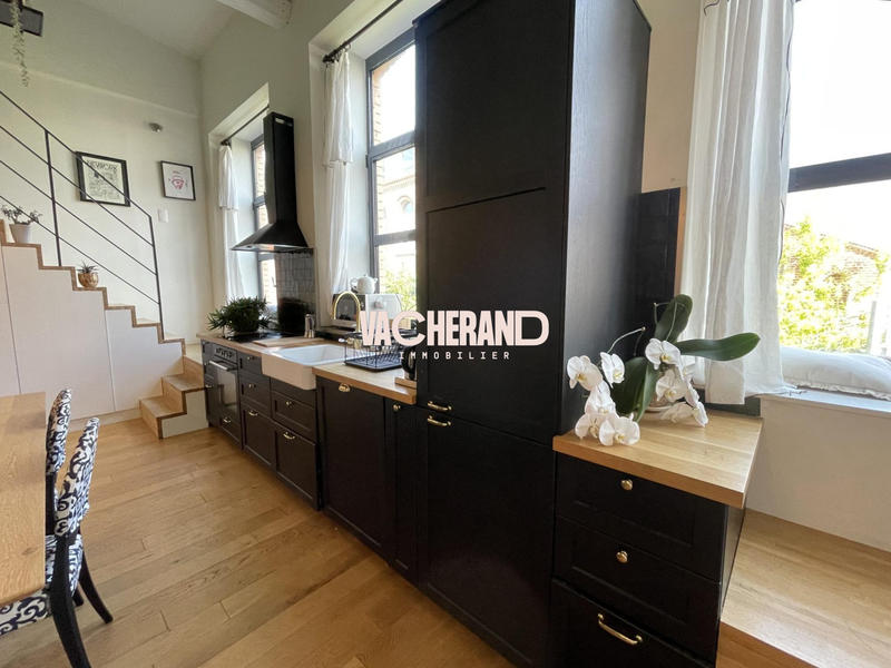 Appartement - 82 m² - 4 pièces