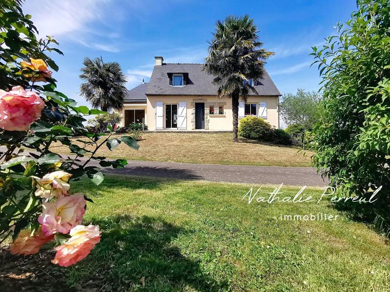 Maison - 126 m² - 6 pièces