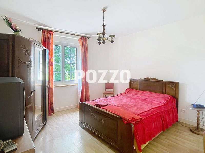 Maison - 151 m² - 6 pièces