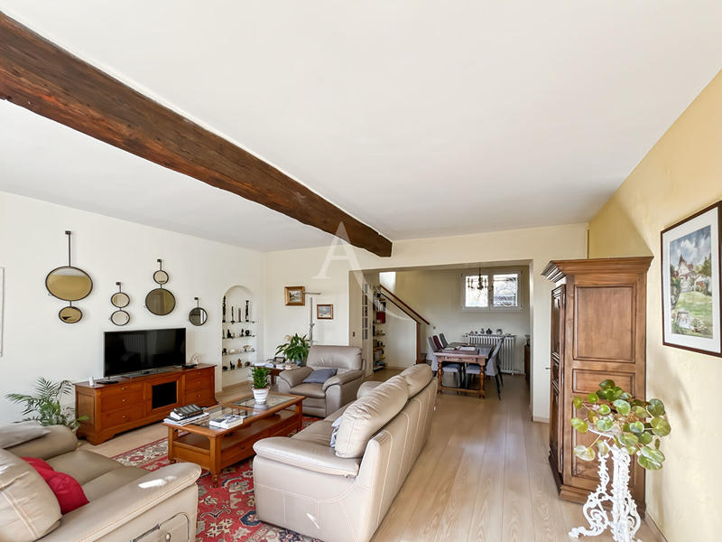 Maison - 118 m² - 5 pièces