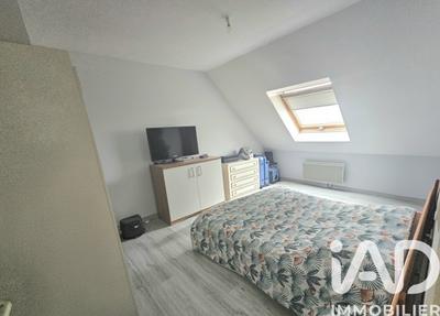 Maison - 104 m² - 4 pièces