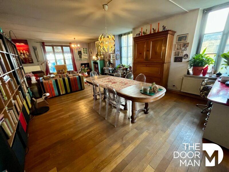 Maison - 140 m² - 5 pièces