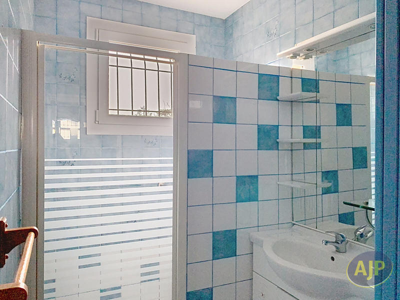 Maison - 93 m² - 5 pièces