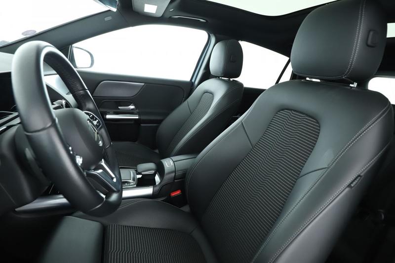 Mercedes Gla 200 Progressive Line 7g-Dct 163 ch