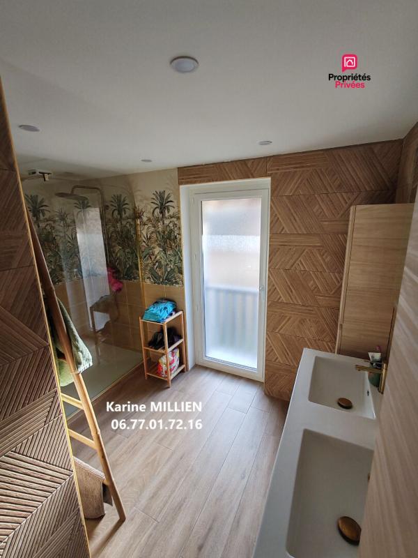 Maison - 191 m² - 6 pièces