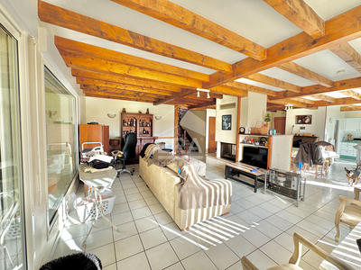 Maison - 152 m² - 5 pièces