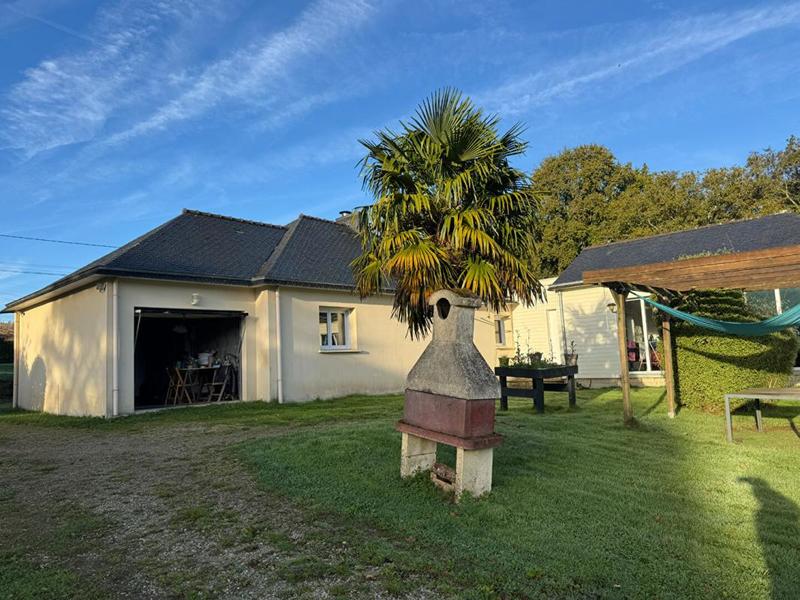 Maison - 121 m² - 5 pièces