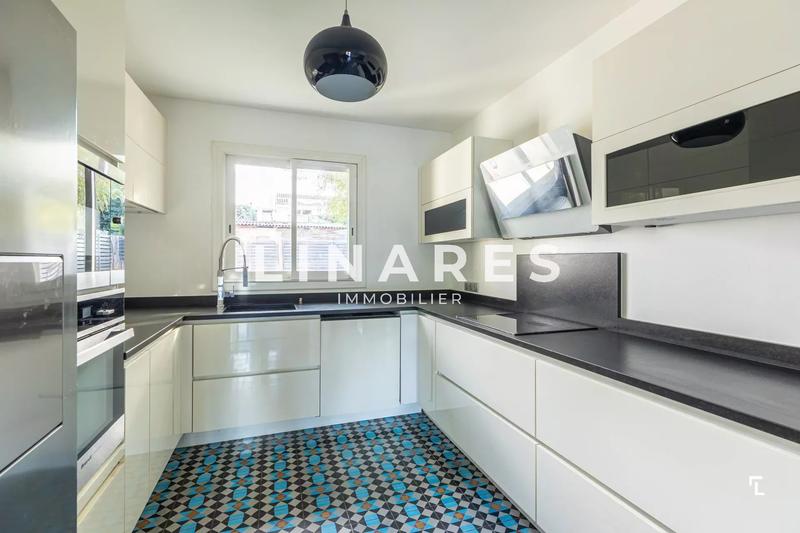 Maison - 97 m² - 4 pièces