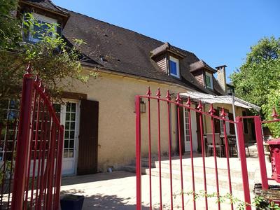 Maison - 167 m² - 7 pièces