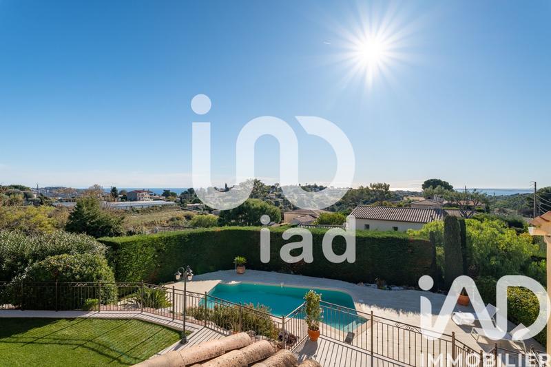 Maison - 130 m² - 4 pièces