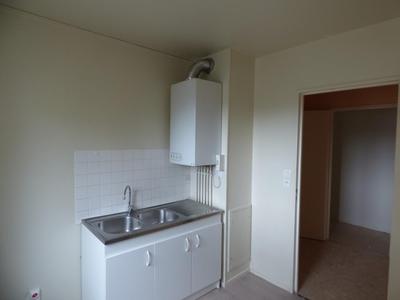 Appartement - 79 m² - 4 pièces