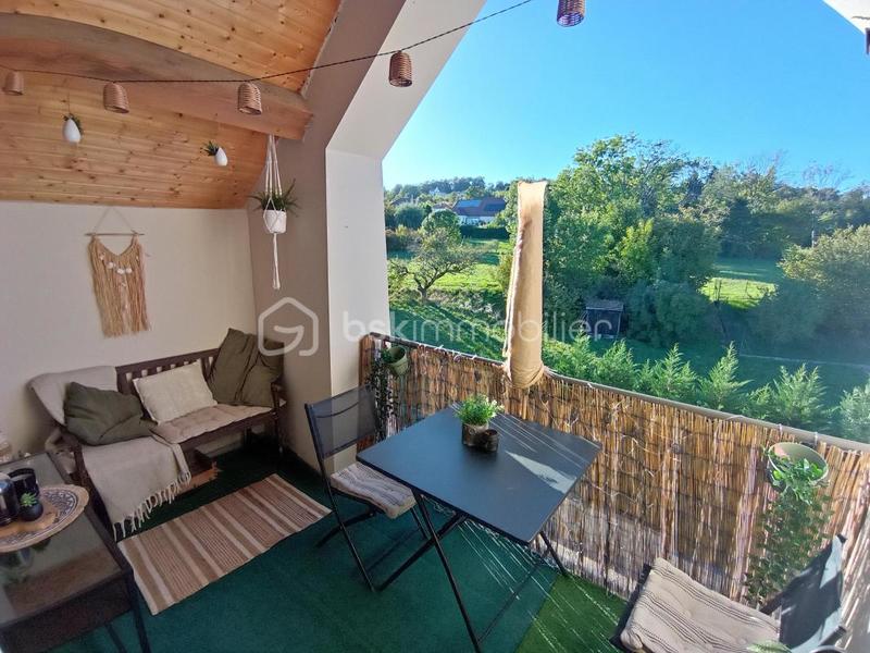 Appartement - 83 m² - 3 pièces