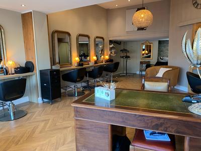 Local commercial - 75 m² - 2 pièces