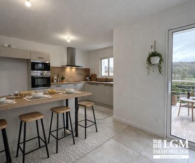 Maison - 114 m² - 5 pièces