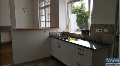 Maison - 122 m² - 8 pièces