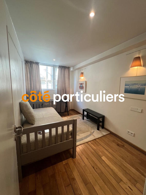 Appartement - 84 m² - 4 pièces