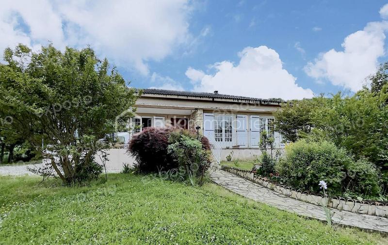 Villa - 140 m² - 5 pièces