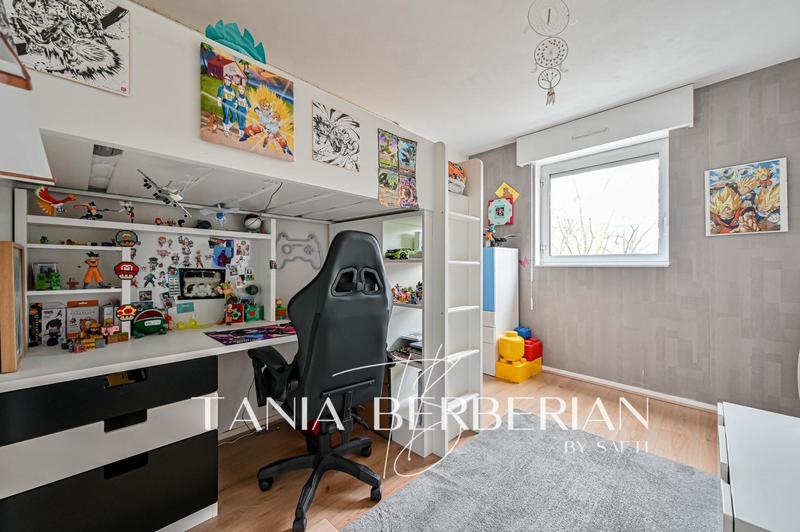 Appartement - 89 m² - 4 pièces