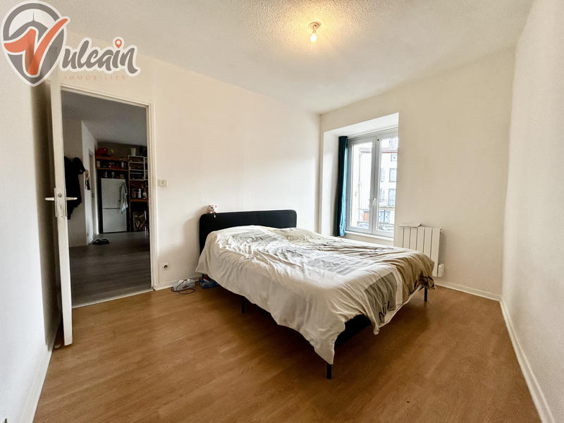 Immeuble - 197 m² - 10 pièces