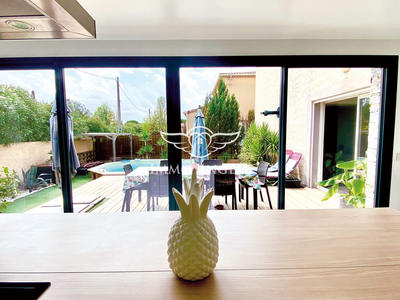 Maison - 141 m² - 6 pièces