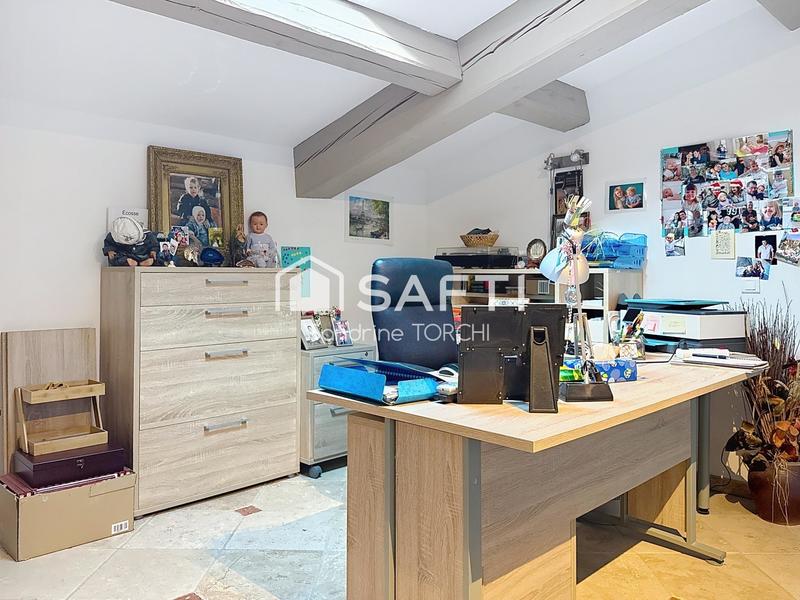 Maison - 170 m² - 6 pièces