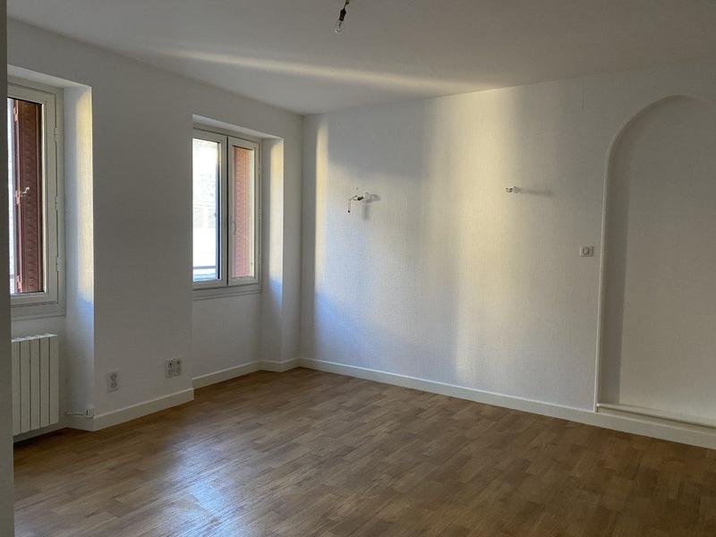Maison ancienne - 189 m² - 10 pièces