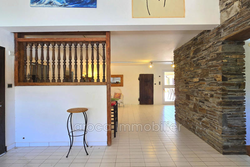 Villa - 147 m² - 6 pièces