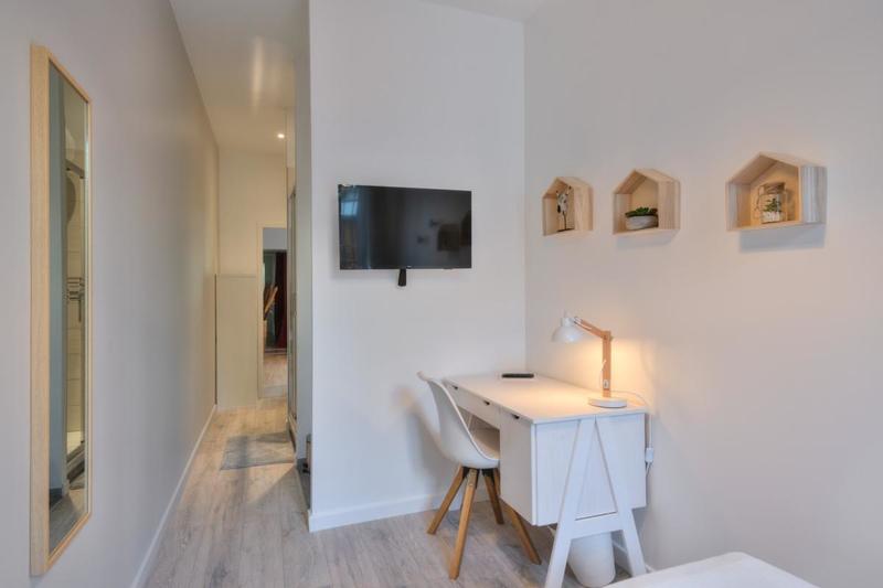 Maison - 187 m² - 10 pièces