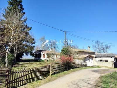 Maison en pierre - 120 m² - 5 pièces