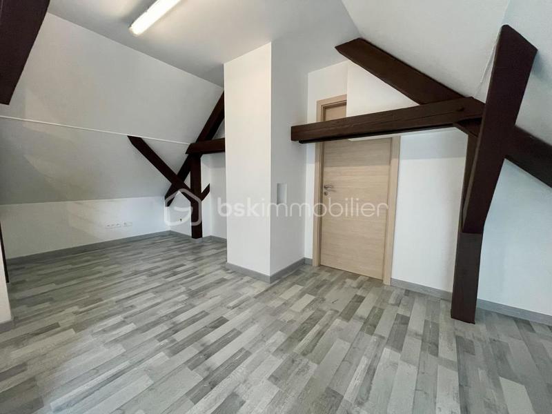 Maison - 200 m² - 8 pièces