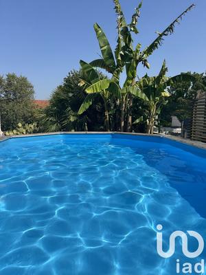 Maison - 180 m² - 6 pièces