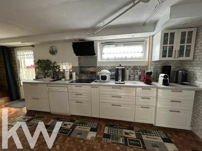 Maison - 111 m² - 6 pièces