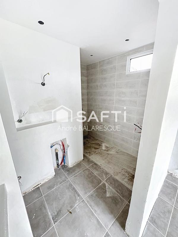 Maison - 177 m² - 7 pièces