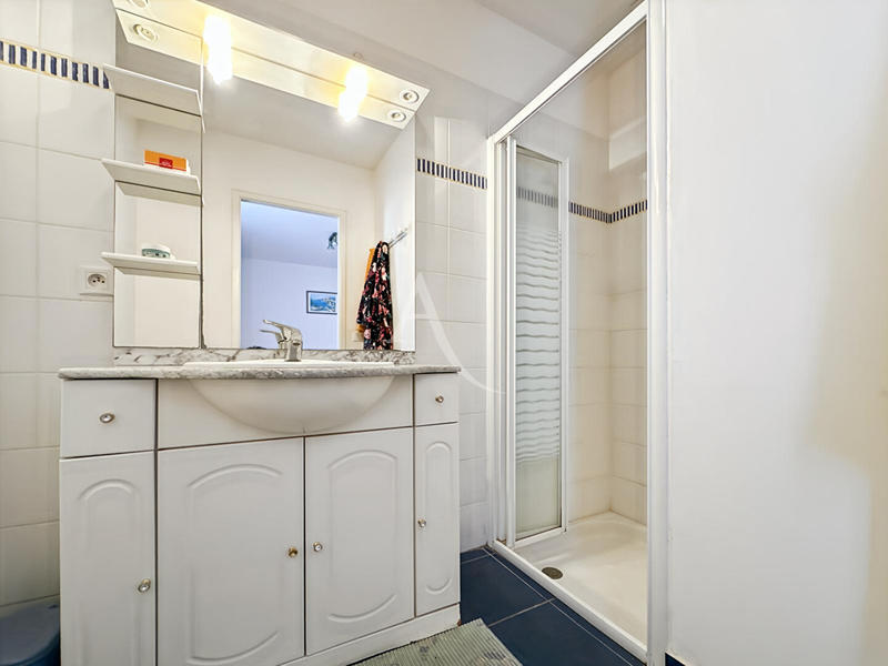 Maison - 99 m² - 4 pièces