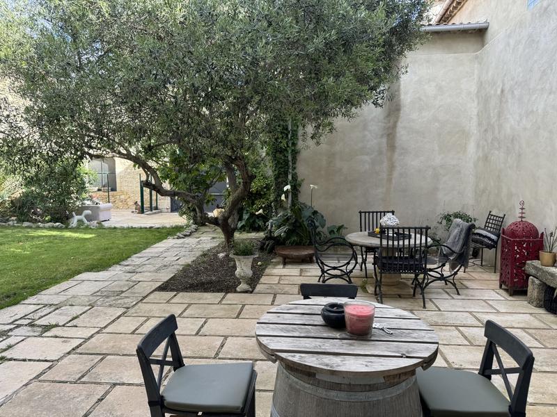 Maison ancienne - 220 m² - 4 pièces