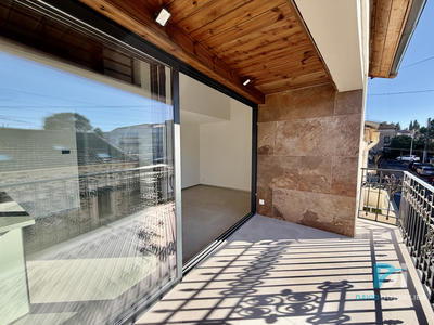 Appartement - 83 m² - 4 pièces