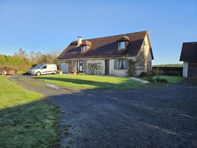 Maison - 104 m² - 6 pièces