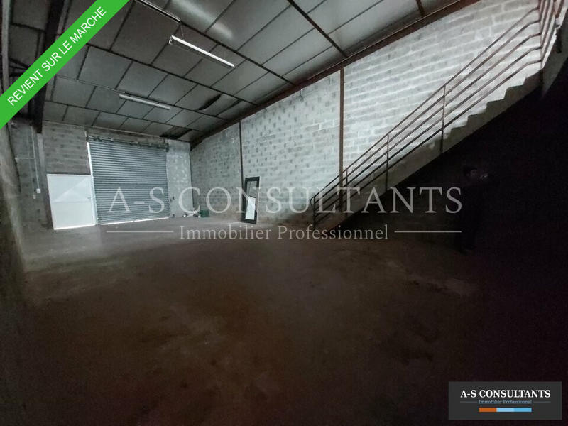 Local commercial - 368 m²