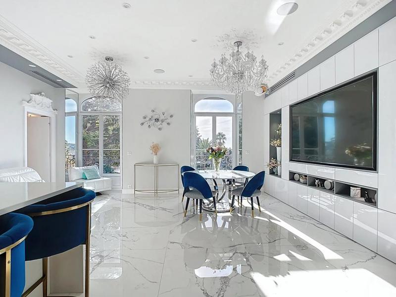 Appartement - 121 m² - 4 pièces