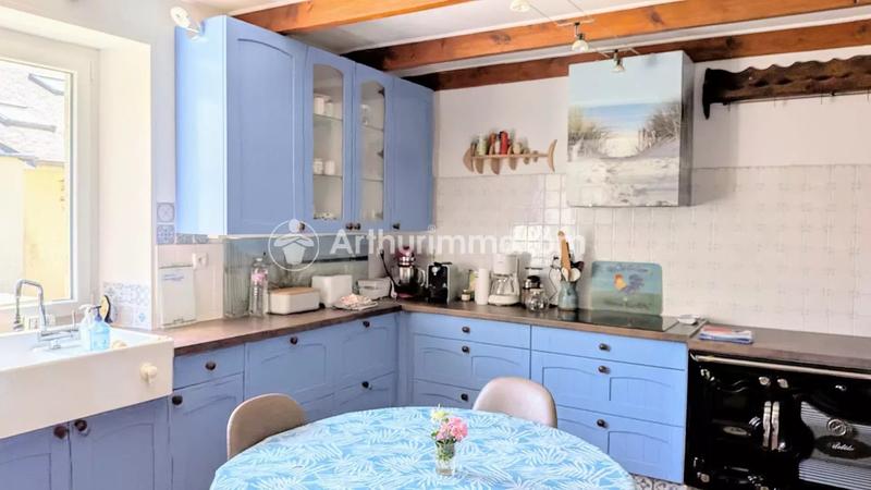 Maison - 227 m² - 8 pièces