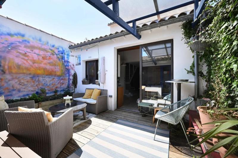 Maison de ville - 100 m² - 5 pièces