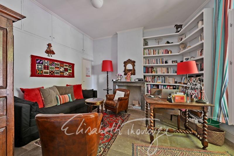 Maison - 330 m² - 12 pièces