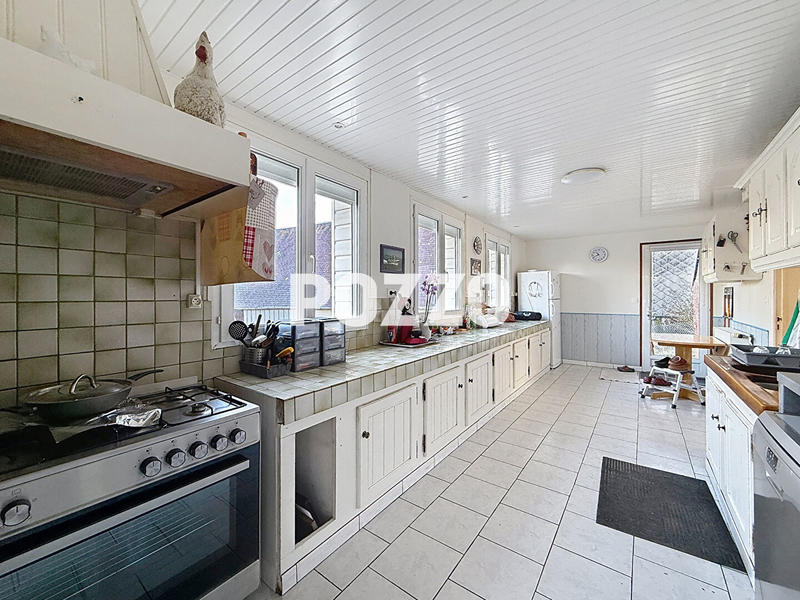 Maison - 190 m² - 6 pièces