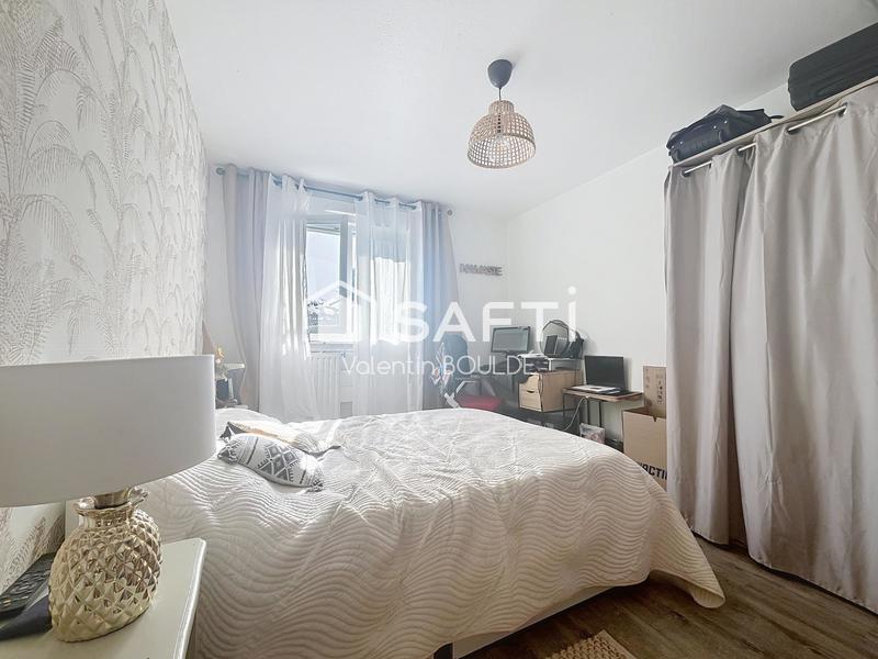 Appartement - 80 m² - 4 pièces