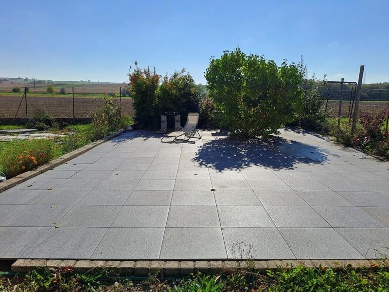 Maison - 99 m² - 5 pièces